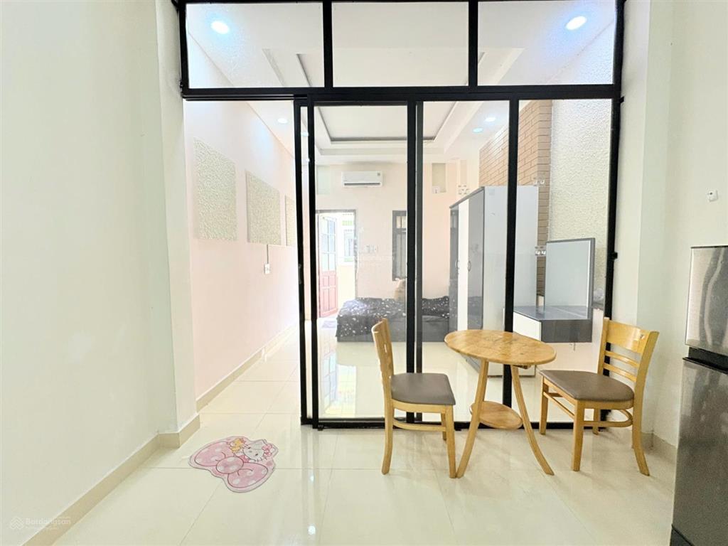 Cho thuê căn 1pn tách bếp ban công full nội thất ở lê hồng phong gần ngã bảy lý thái tổ quận 10