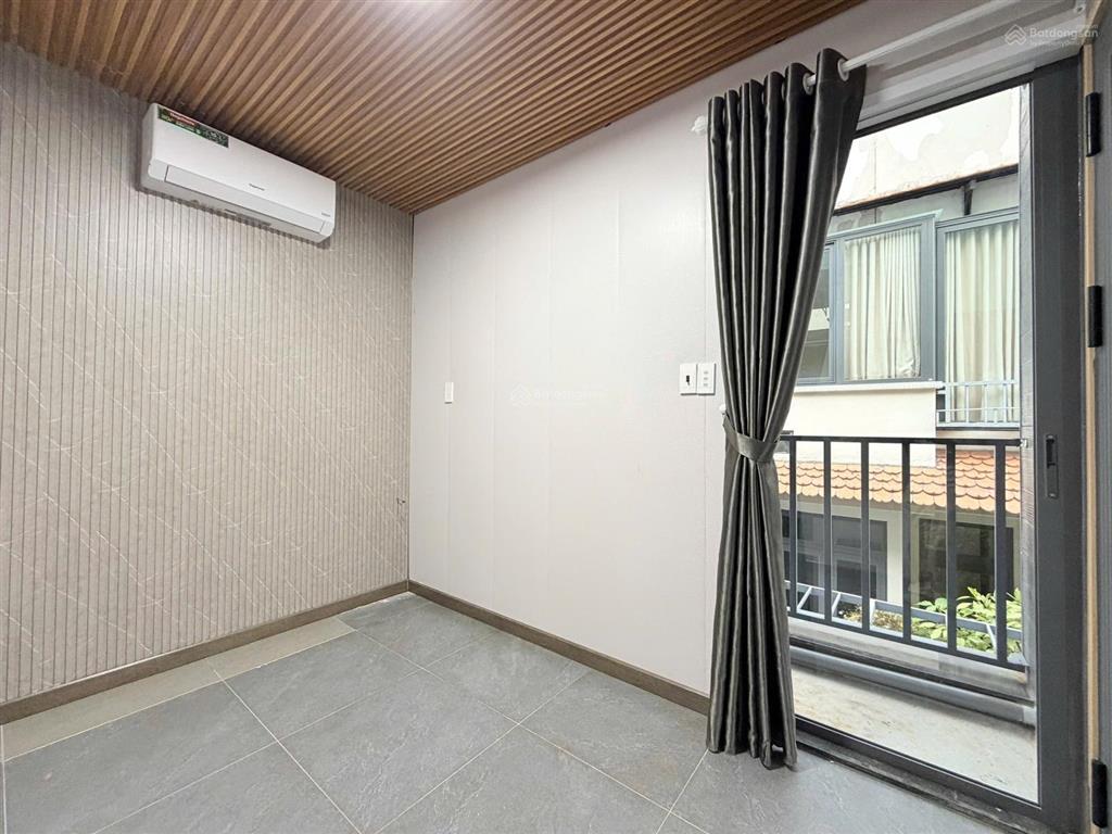 Cho thuê căn hộ 2 phòng ngủ 1wc ban công thang máy full nội thất điện biên phủ bàn cờ quận 3
