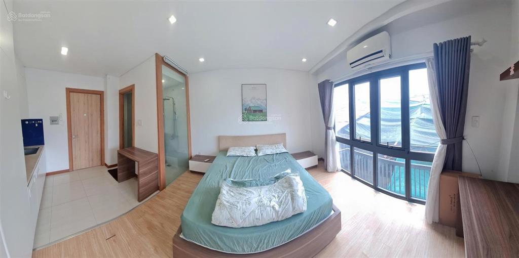 Cho thuê căn studio cửa sổ trời lớn thang máy full nt ngay trần đình xu cầu ông lãnh quận 1