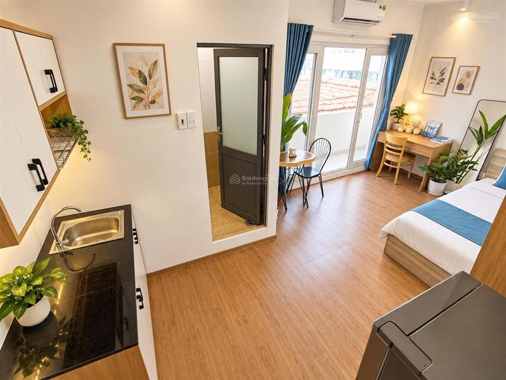 Cho thuê căn hộ studio ban công full nội thất ngay đường hoàng dư khương cao thắng, quận 10