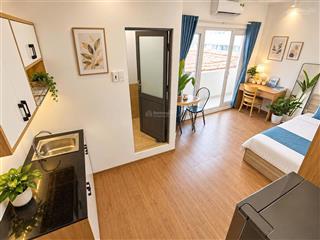 Cho thuê căn hộ studio ban công full nội thất ngay đường hoàng dư khương cao thắng, quận 10
