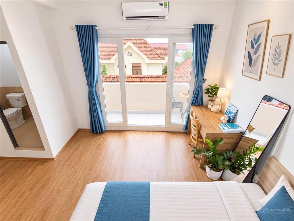 Cho thuê căn hộ studio ban công full nội thất ngay đường hoàng dư khương cao thắng, quận 10