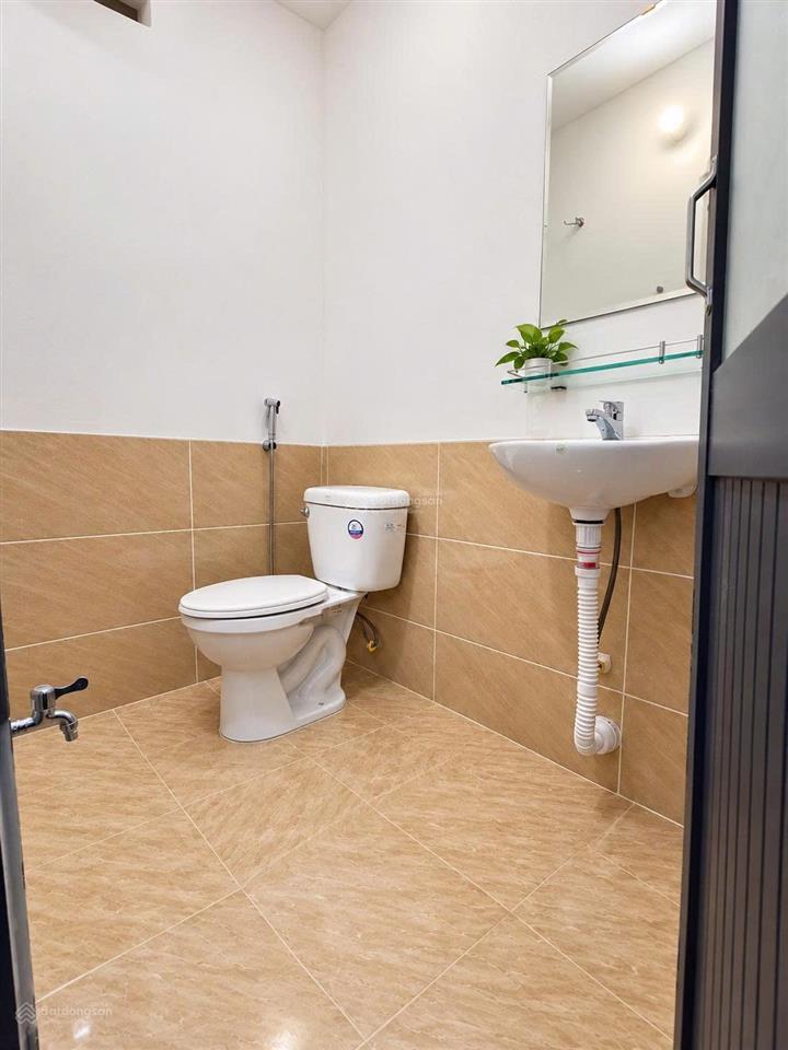 Cho thuê căn hộ studio ban công full nội thất ngay đường hoàng dư khương cao thắng, quận 10