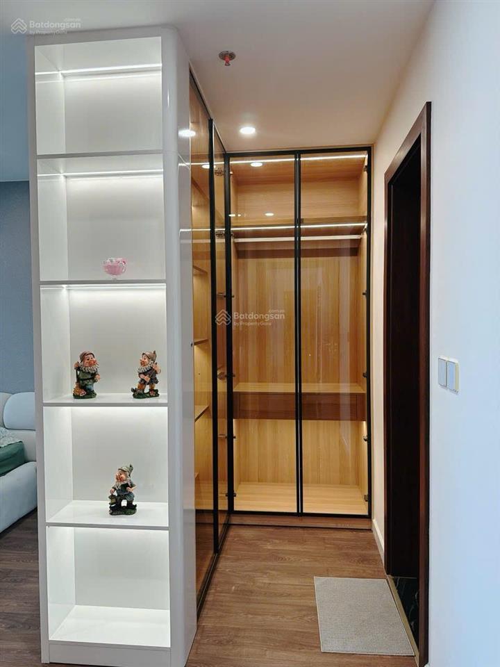 Bán căn góc 3pn/ 160m2 view hồ tây & sông hồng/ full đồ cao cấp/ giá bán 21 tỷ/  0986 558 ***