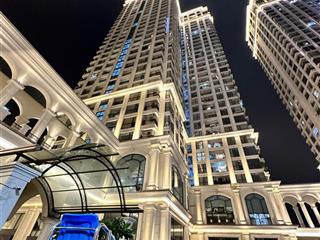 Bán căn góc 3pn/90m2 view sông hồng, full đồ, có sổ, giá 8.9 tỷ bao phí,  0986 558 ***