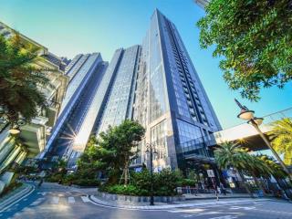 Bán căn 3pn  90m2 view cv nội khu/ full đồ/ đã có sổ/ giá bán 8.8 tỷ bao phí/  0986 558 ***