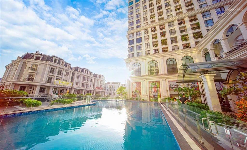 Bán căn hộ 3pn  115m2 view sông  cầu/ full đồ/ đã có sổ/ giá 12 tỷ bao phí/  0986 558 ***