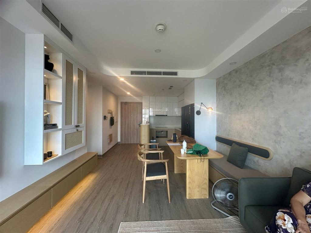 Cho thuê ch 83m2/ 2pn view lotte mall & hồ tây/ full đồ/ giá 19tr/tháng/  0986 558 ***