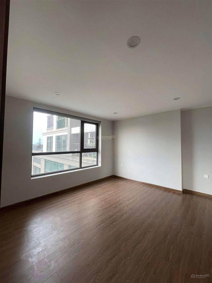 Bán căn góc 2pn/86m2 view cv 65ha/ đã có sổ/ đồ cơ bản, giá 7.5 tỷ bp/  0986 558 ***