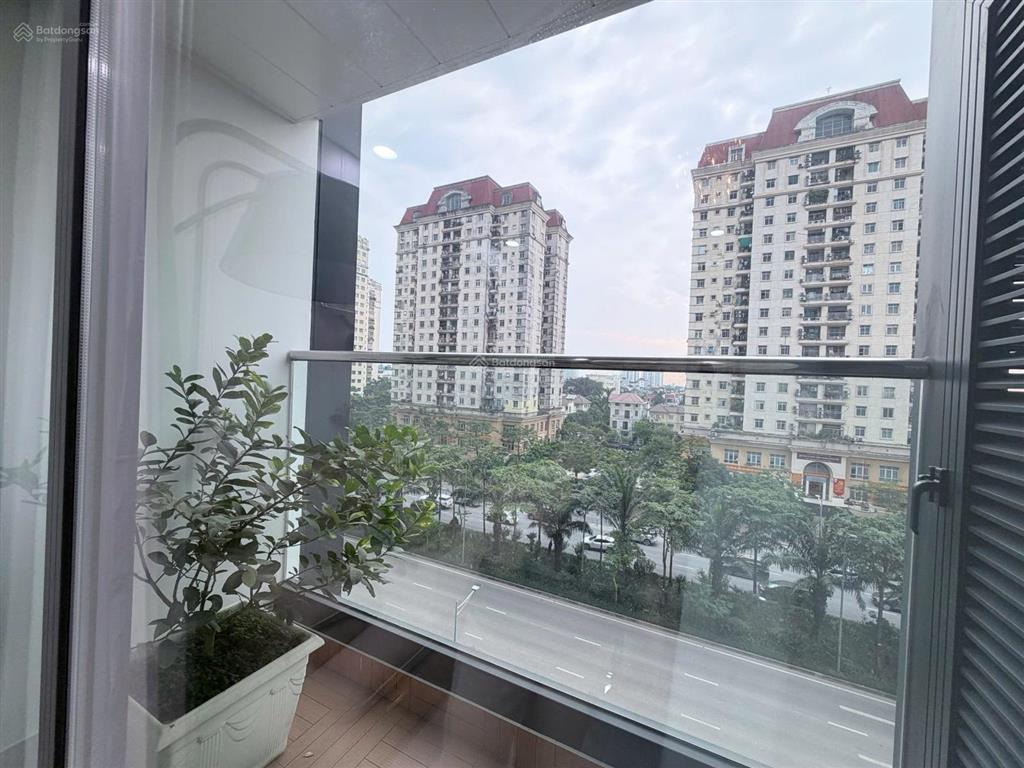 Bán căn hộ 2pn/ 96m2 tòa skyline westlake/ full đồ/ giá bán 11.6 tỷ bao phí/  0986 558 ***
