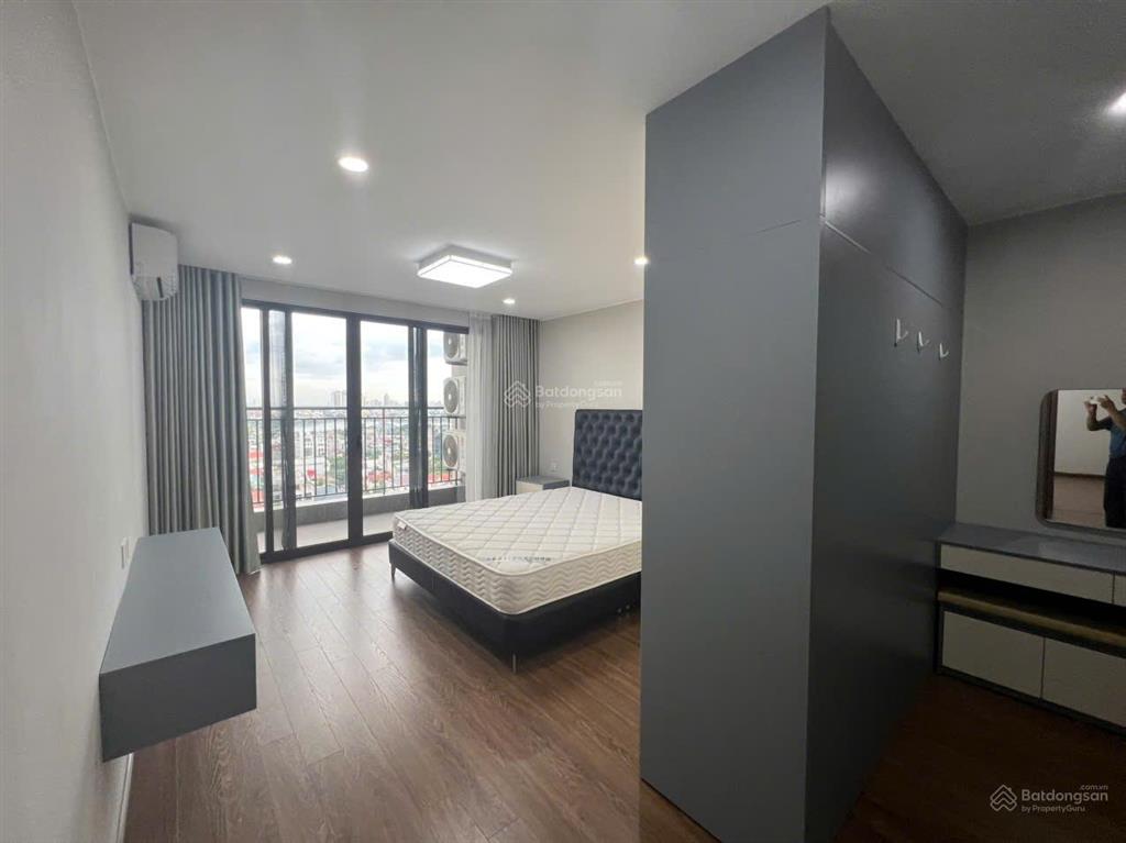 Cho thuê căn hộ 3pn/126m2 view hồ tây/full đồ/vào ngay/giá thuê 23tr/tháng/ 0986 558 ***