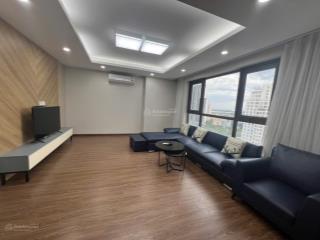 Cho thuê căn hộ 3pn/126m2 view hồ tây/full đồ/vào ngay/giá thuê 23tr/tháng/ 0986 558 ***