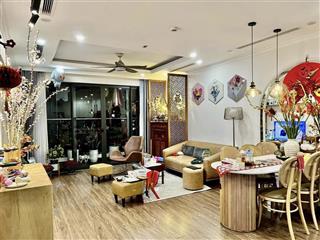Bán căn 2pn/82m2 view sông hồng  cầu nhật tân/ full đồ/ có sổ/ giá 8,080 tỷ bp/  0986 558 ***