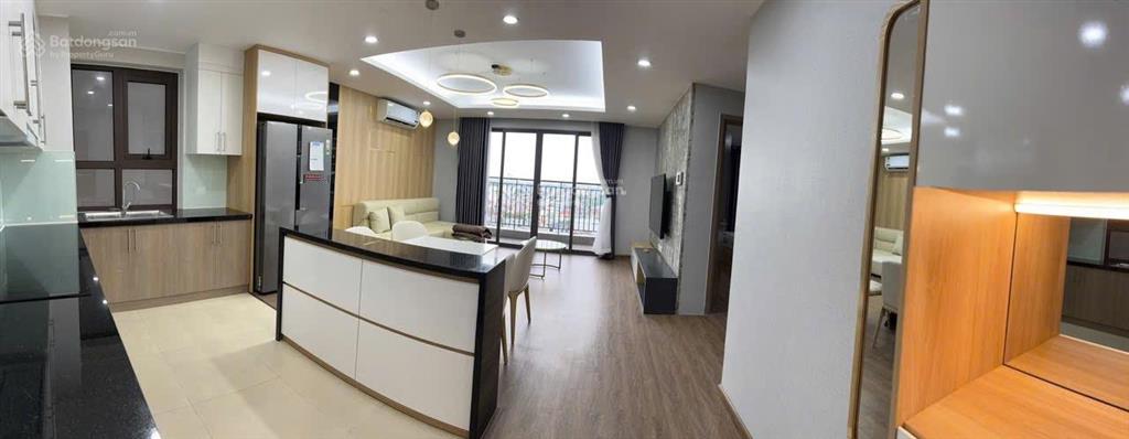 Bán căn 2pn/84m2 view lotte & hồ tây/đồ cơ bản/đã có sổ/giá bán 8.4 tỷ bao phí/ 0986 558 ***