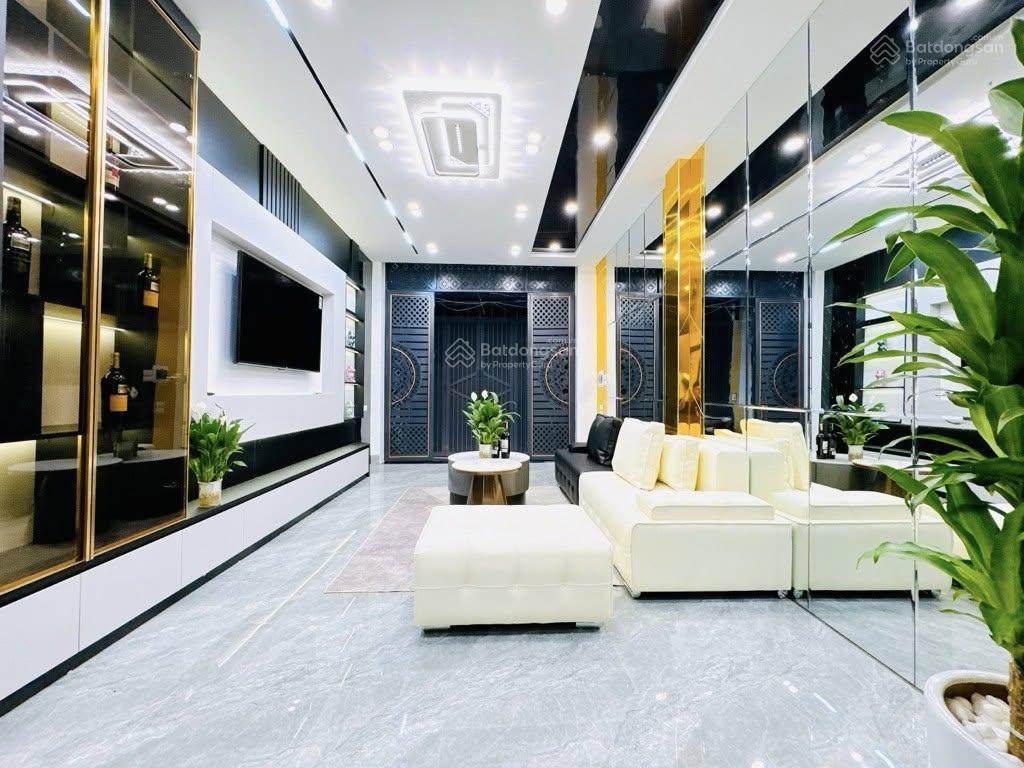 Bán nhà phương canh, mỹ đình  lô góc  full nội thất  10m ra ô tô  40m  chỉ 7 tỷ