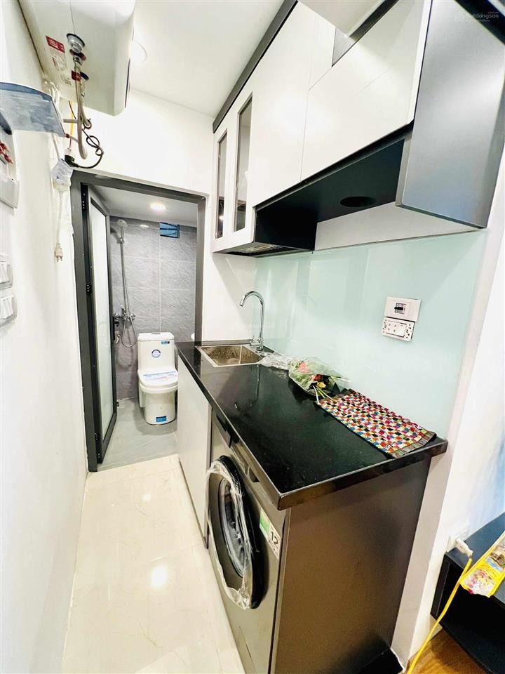 Bán nhà phố triều khúc. dt 30m2/5 tầng. kinh doanh, văn phòng. nhà đẹp. dân trí cao. giá 7,3 tỷ