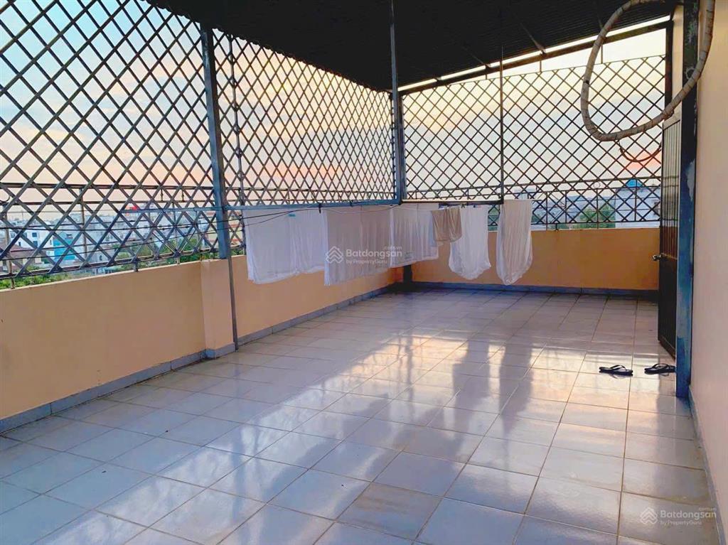 Bán khách sạn 7 tầng mặt tiền đường thới an 6, gần lê văn khương, giá 29 tỷ tl