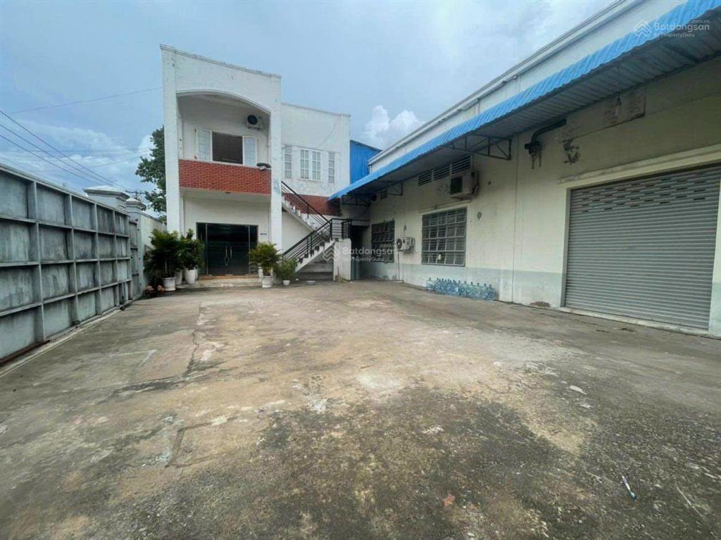 Bán nhà xưởng 1060m2 lê văn khương, dt 38x28m vuông vức, giá 28 tỷ tl