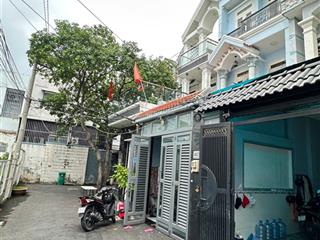 Bán nhà 3 tầng hxh nguyễn duy cung gần siêu thị emart, giá 7.9 tỷ tl