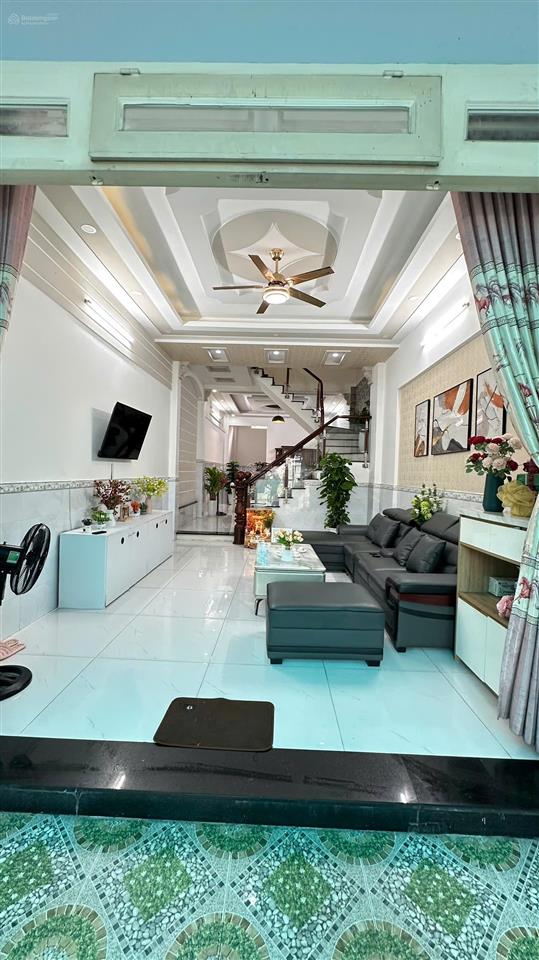 Bán nhà 3 tầng hxh nguyễn duy cung gần siêu thị emart, giá 7.9 tỷ tl