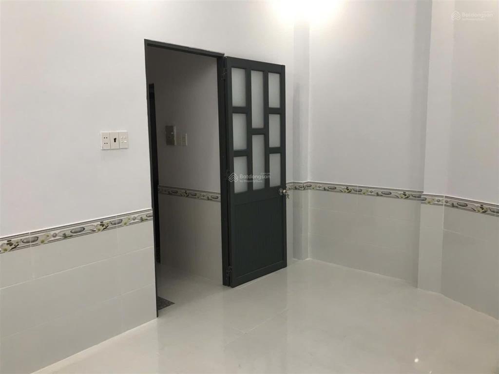 Bán nhà 1t2l góc 3 mt hẻm, tân thới hiệp 20, dt 10x12m, giá 5.5 tỷ tl