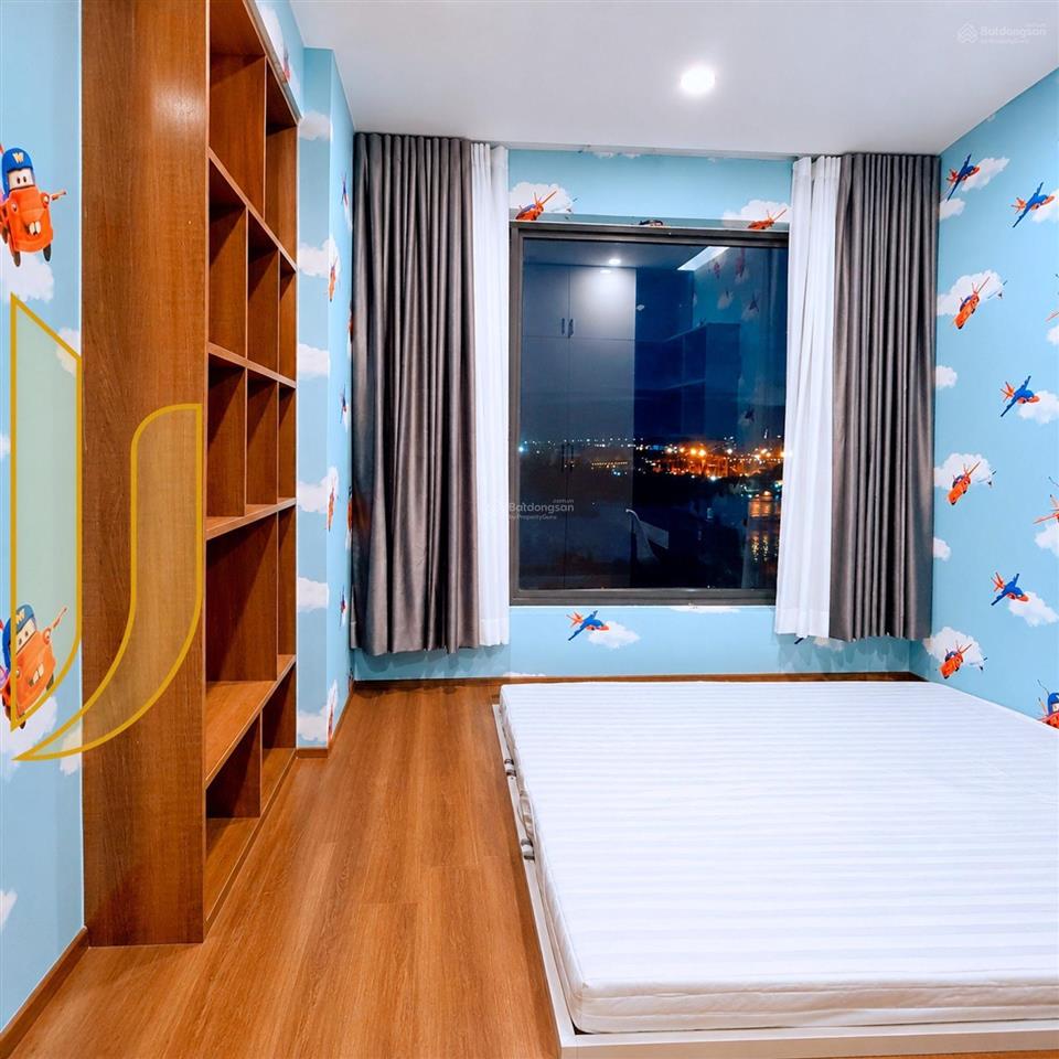 Giá tốt 18 triệu! 2pn full nt đẹp view trực diện sông sài gòn tại new city thủ thiêm dọn vào liền