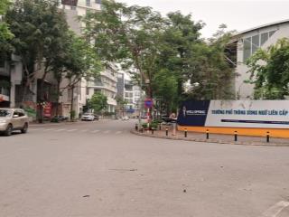 Phân khúc hiếm đất bồ đề 46m2 mt 4 m,chỉ nhỉnh 10 tỷ,10m ôtô tránh thông,xát phố hồng tiến.