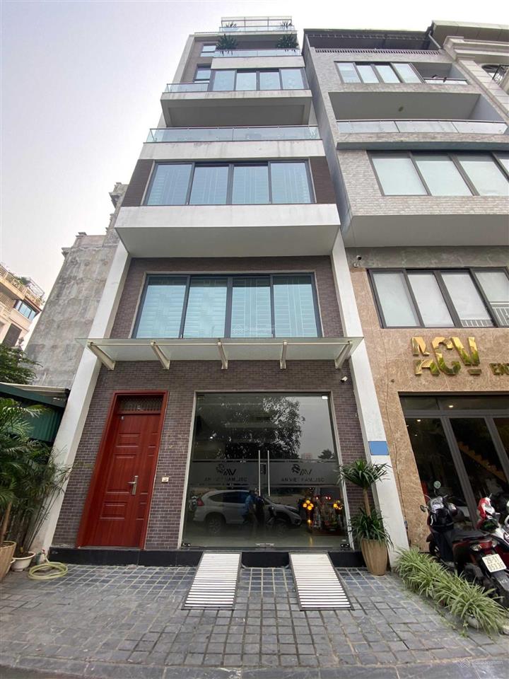 Cho thuê nhà nguyễn trãi, ngã tư sở, royal city. dt 100m2, mt 6m, 6 tầng thông sàn, thang máy 65tr