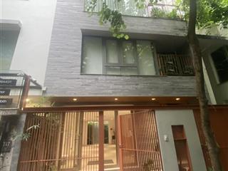 Cho thuê nhà tầng 1 + 2 nguyễn tuân, thanh xuân. dt 75m2/sàn, điều hòa, hoặc thuê nguyên căn 5 tầng