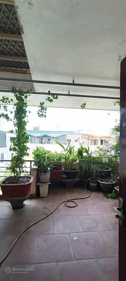 Cho thuê nhà kđt văn phú, nhà đẹp, full đồ, sách vali về ở ngay. dt 80m2, 5 tầng, giá chỉ 21tr