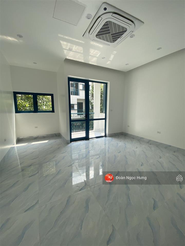 Bán gấp biệt thự tại tsq galaxy, tố hữu, hà đông, 35 tỷ, 90 m2, 6 tầng, thang máy điều hòa âm trần.