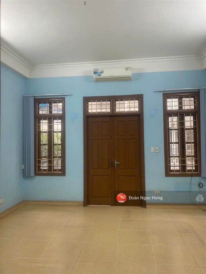 Cho thuê nhà phố nguyễn hoàng, cạnh bx mỹ đình, dt 70m2, 5 tầng, mt 5m, nhà đẹp, giá chỉ 26tr