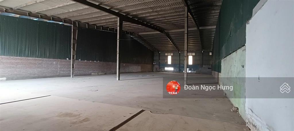Cho thuê kho xưởng đại lộ thăng long, cạnh smart city, dt 1000m2, điện 3 fa, xe công, xuất vat