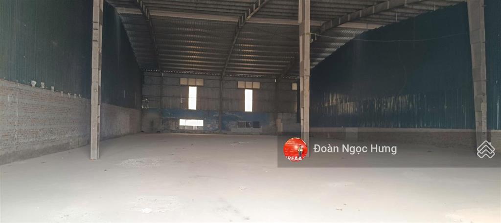 Cho thuê kho xưởng đại lộ thăng long, cạnh smart city, dt 1000m2, điện 3 fa, xe công, xuất vat