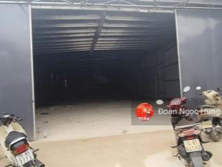 Cho thuê kho xưởng đường cầu noi, gần phạm văn đồng, dt 637m2, mt 11m, xe 10t vào, điện 3fa