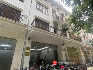 Cho thuê nhà liền kề nguyễn tuân, thanh xuân. dt 75m2, 6 tầng, mt 5,5m, thông sàn thang máy, 45tr