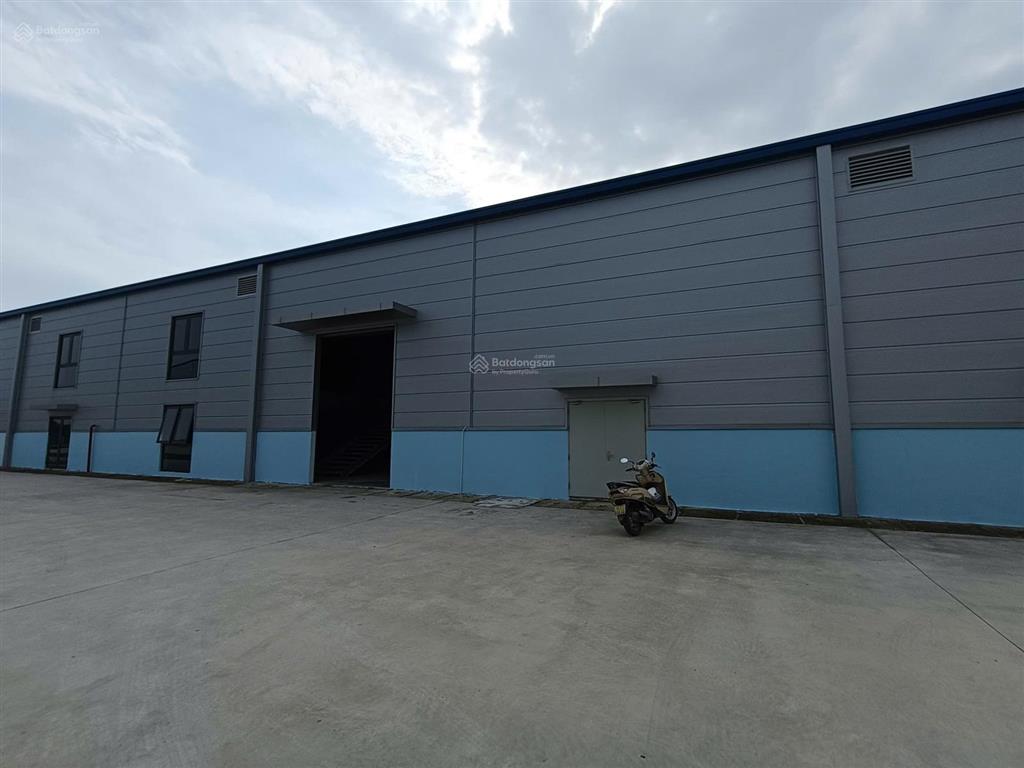 Cho thuê kho ngay bala, xốm, thanh oai dt 728m2, điện 3 pha, pccc xuất vat xe công
