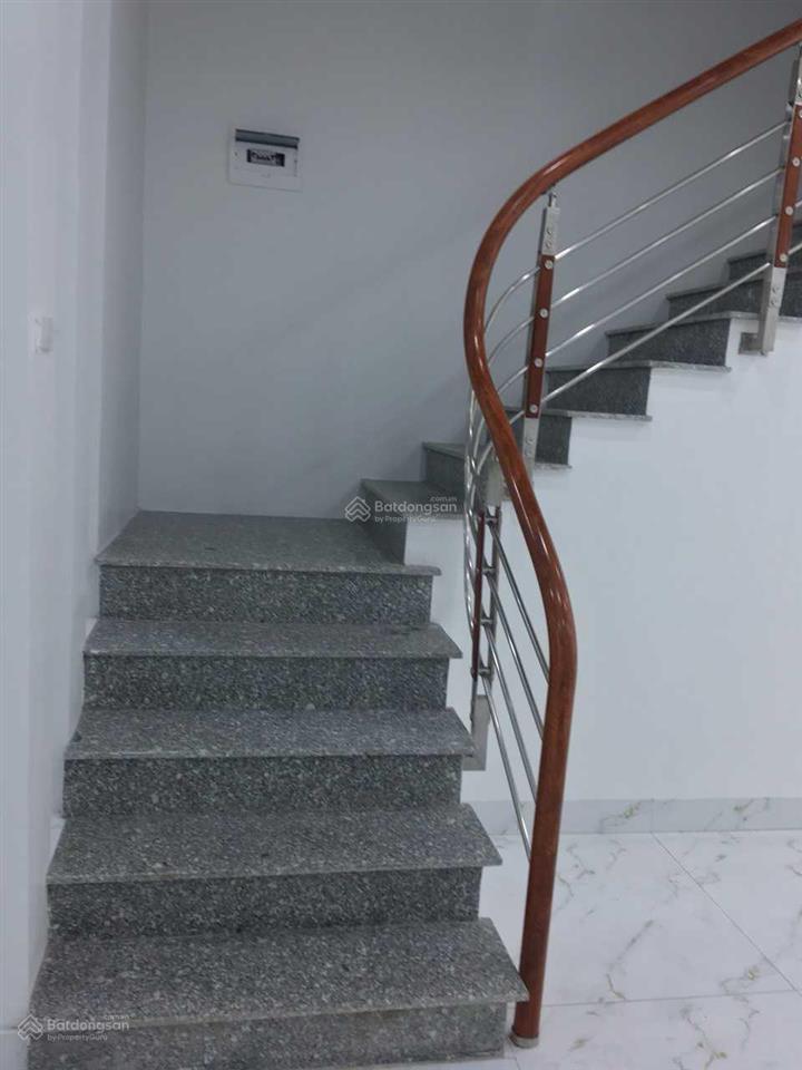 Cho thuê nhà đường nguyễn văn lộc, hà đông, 85m2, 5 tầng, mt 5m, nhà đẹp, thiết kế hiện đại 25tr/th