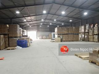 Cho thuê kho xưởng đường 32, gần nhổn, đh công nghiệp, dt 900m2, xe công vào, xuất vat, khung zamil