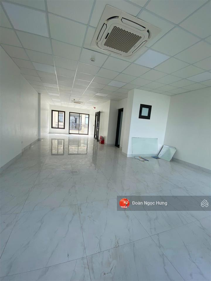 Cho thuê nhà him lam tố hữu, vạn phúc, dt 100m2, mt 6m, 7 tầng thông sàn, thang máy, nhà đẹp, 60tr