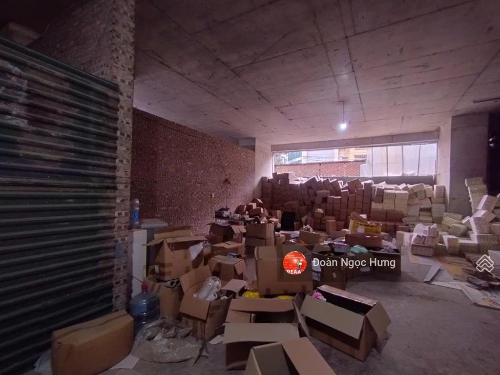 Cho thuê kho đường vạn phúc, hà đông, hà nội. dt 1500m2, xây dựng kiên cố, có điện 3fa. giá 40tr/th