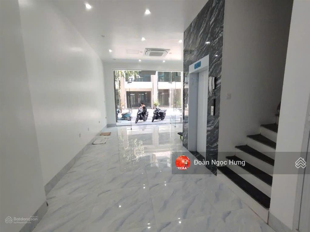 Bán gấp biệt thự tại tsq galaxy, tố hữu, hà đông, 35 tỷ, 90 m2, 6 tầng, thang máy điều hòa âm trần.