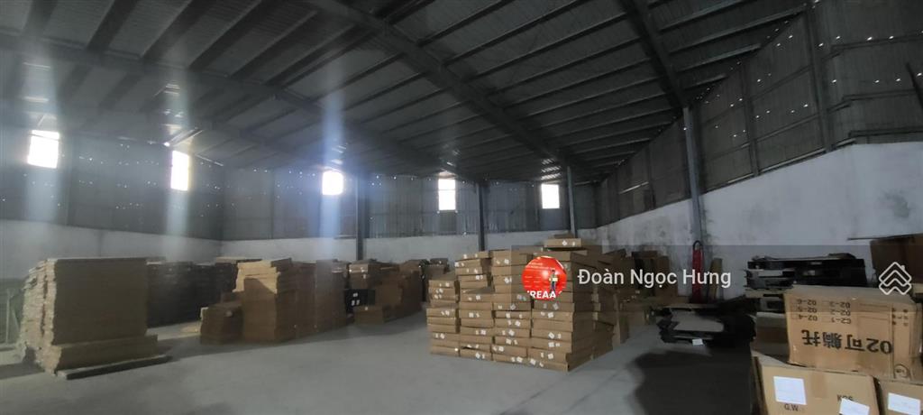 Cho thuê kho xưởng chương mỹ, quốc lộ 6, gần cầu mai lĩnh, dt 1600m2, điện 3fa, xe công