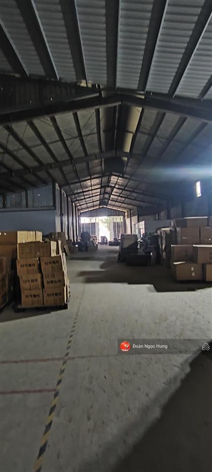 Cho thuê kho xưởng chương mỹ, quốc lộ 6, gần cầu mai lĩnh, dt 1600m2, điện 3fa, xe công