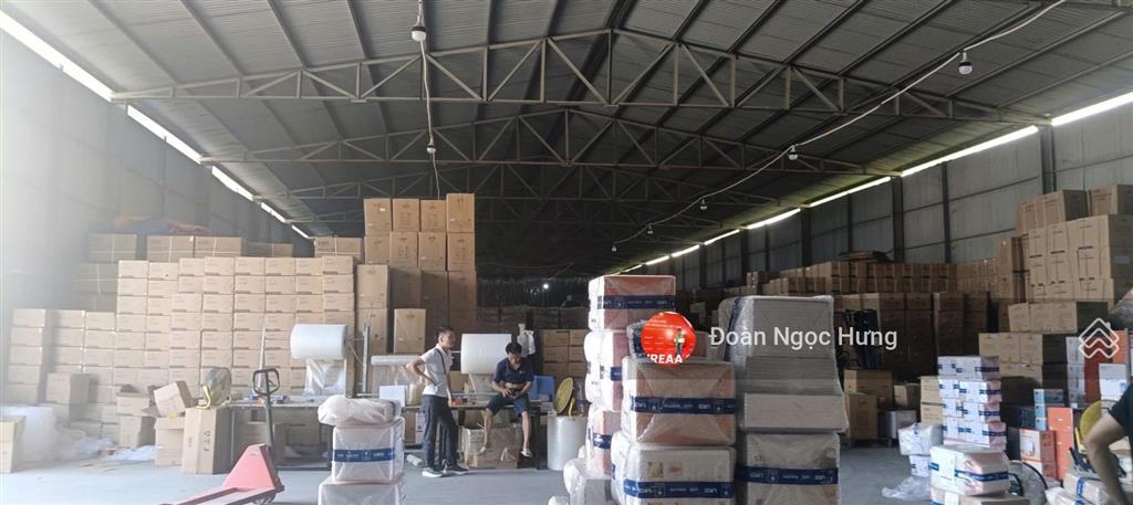 Cho thuê kho xưởng bình minh, thanh oai, gần xốm, bala. dt 2000m2 khung zamil, đỗ nhiều xe công