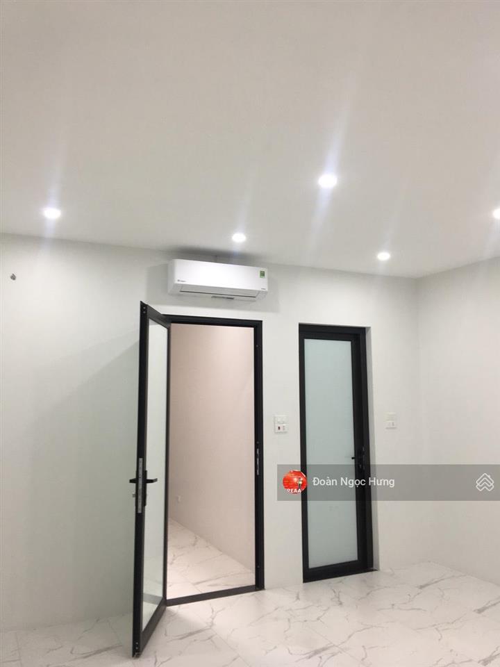 Cho thuê nhà đường nguyễn văn lộc, hà đông, 85m2, 2 tầng, mt 5m, nhà đẹp, thiết kế hiện đại 17tr/th