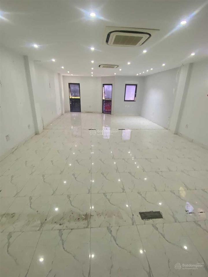 Cho thuê nhà vạn phúc, galaxy tố hữu, dt 102m2, 6t, thông sàn, thang máy, điều hòa, giá chỉ 40tr