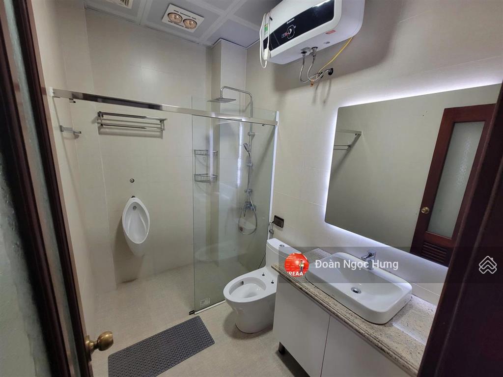 Cho thuê nhà nguyễn khuyến, kđt văn quán, dt 85m2, mt 5m, 4 tầng, nhà đẹp, giá chỉ 22tr/th