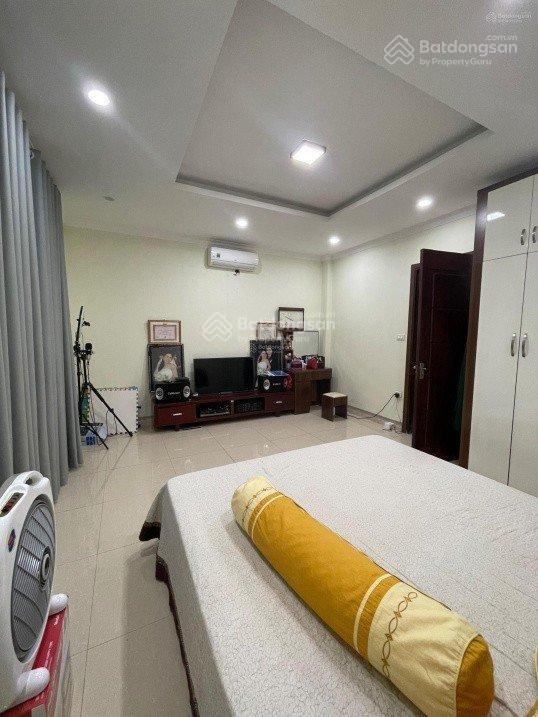 Cho thuê nhà khu đô thị văn khê, nhà đẹp, dt 85m2, 4 tầng, mt 5m, giá 21 triệu/tháng