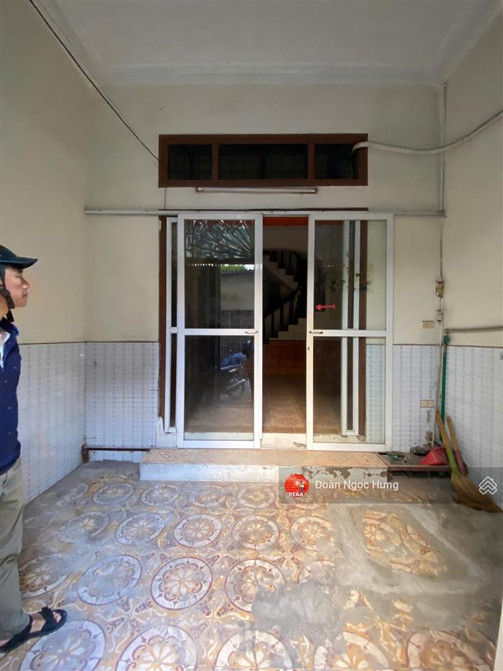 Cho thuê nhà riêng vũ trọng khánh, mỗ lao dt 60m, 3 tầng 1 tum, đồ cơ bản, phù hợp mọi mô hình 14tr